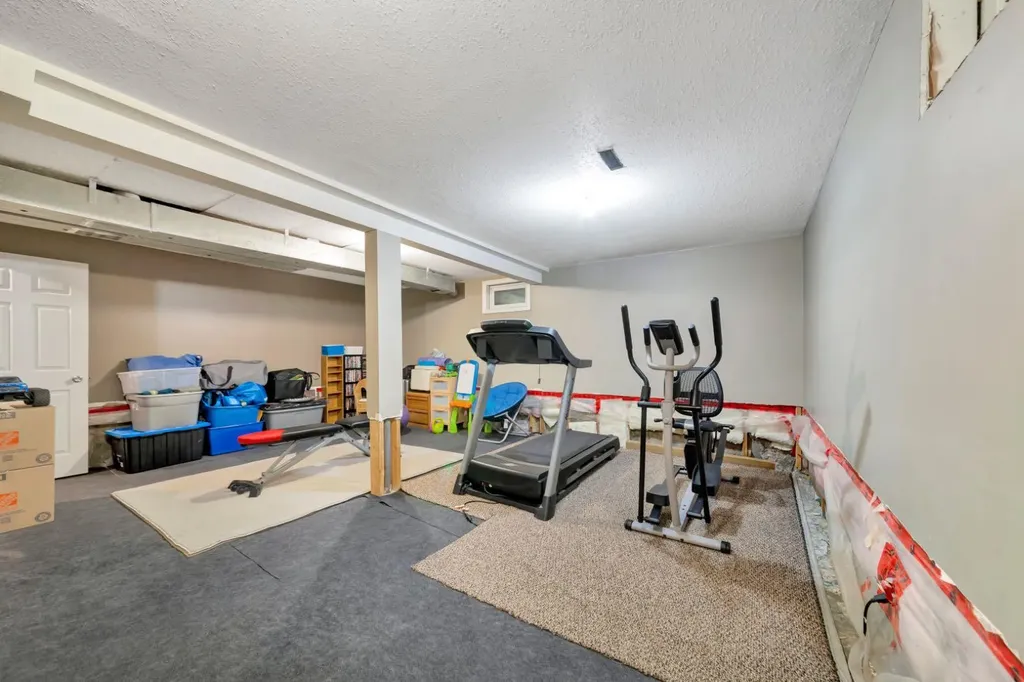 105 1st Avenue West Waseca SK S0M 3A0