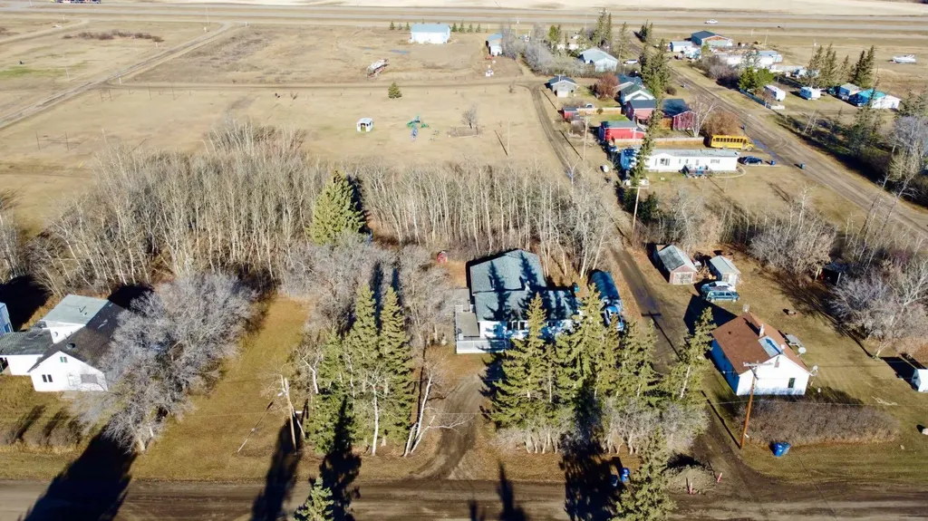 105 1st Avenue West Waseca SK S0M 3A0