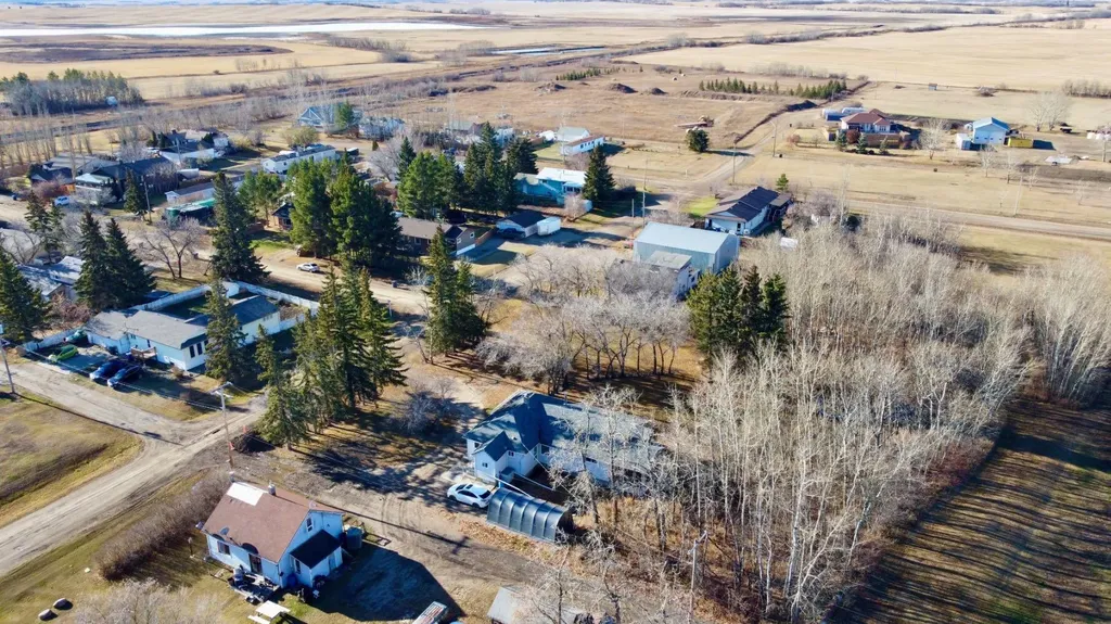 105 1st Avenue West Waseca SK S0M 3A0