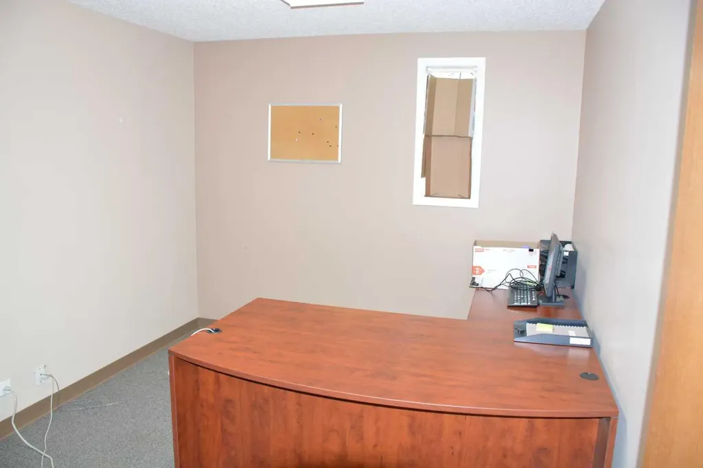 9910 97 Avenue Peace River AB T8S 1S5