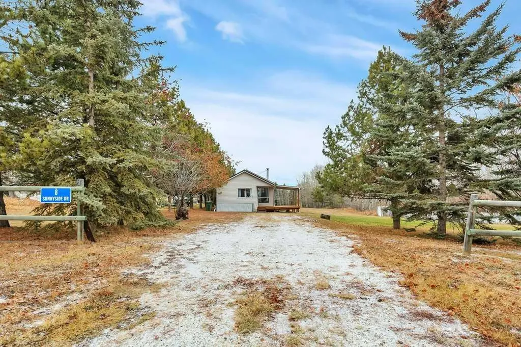 8 Sunnyside Drive Rural Ponoka County AB T0C 2J0