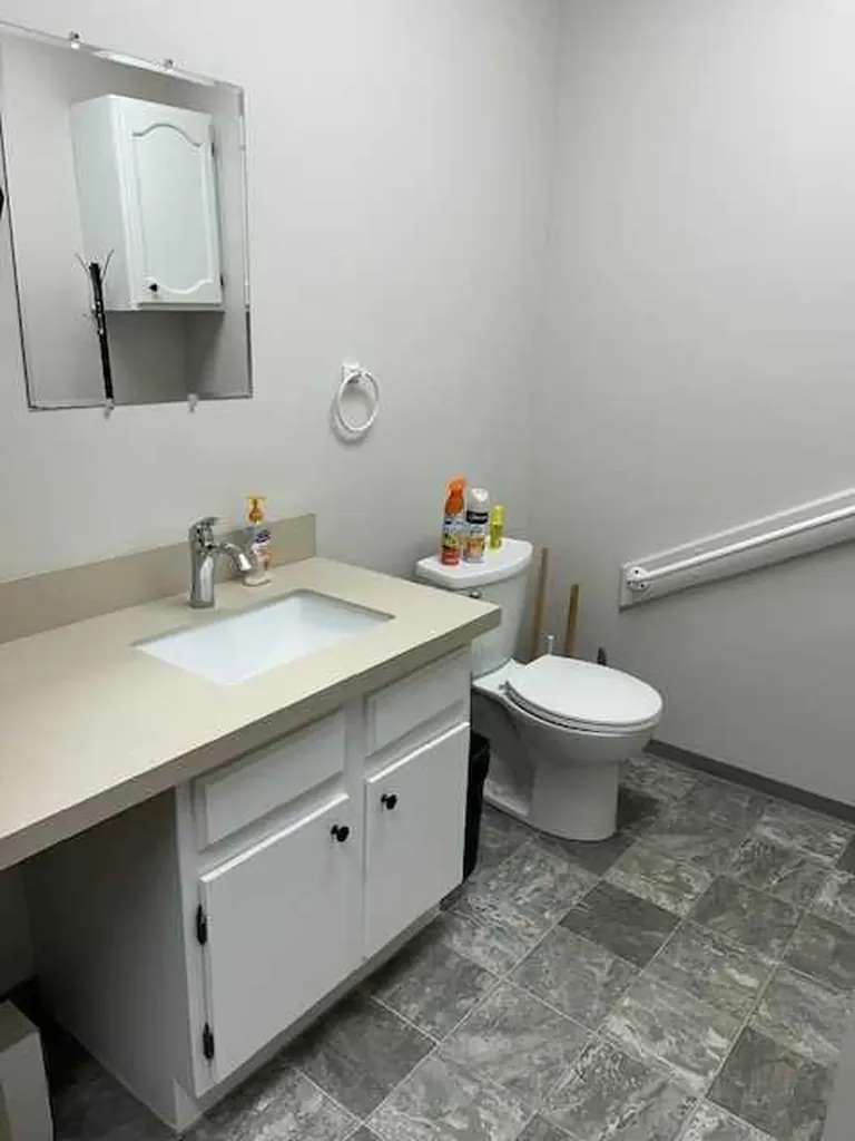 5008 50 Avenue Vermilion AB T9X 1A3