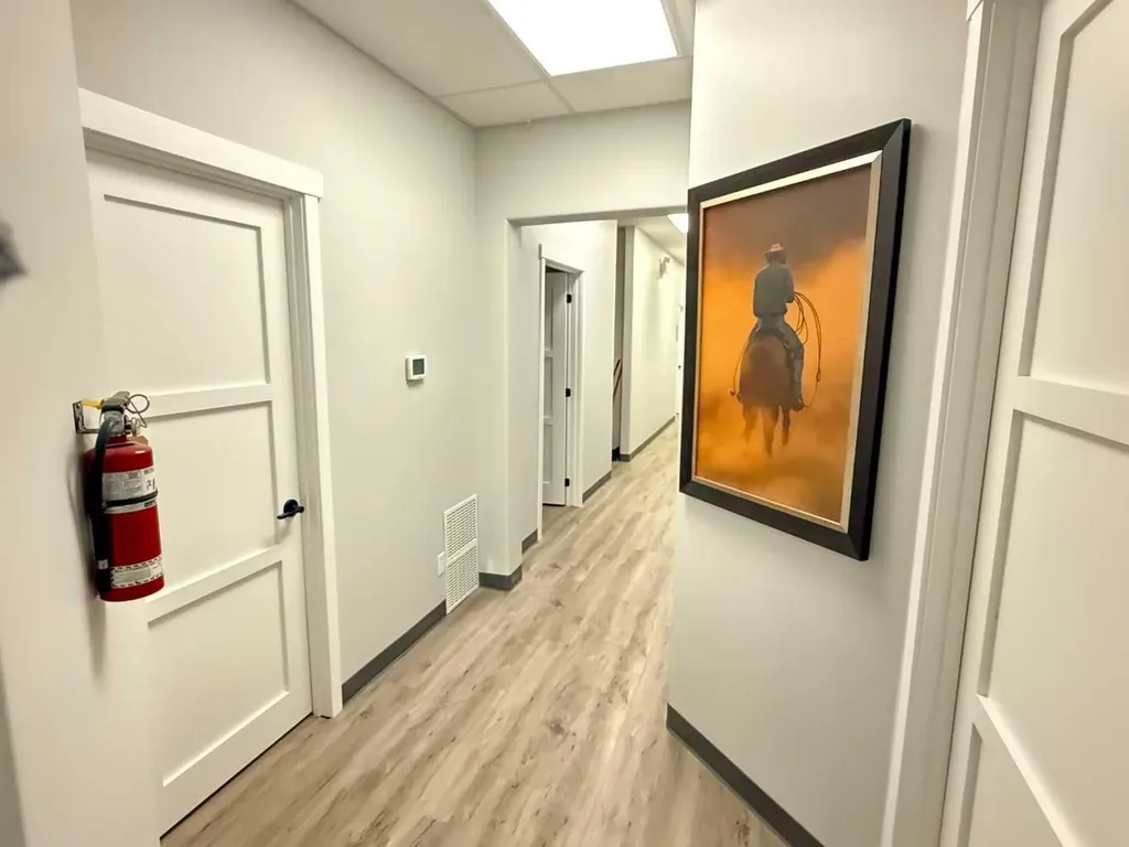 5008 50 Avenue Vermilion AB T9X 1A3