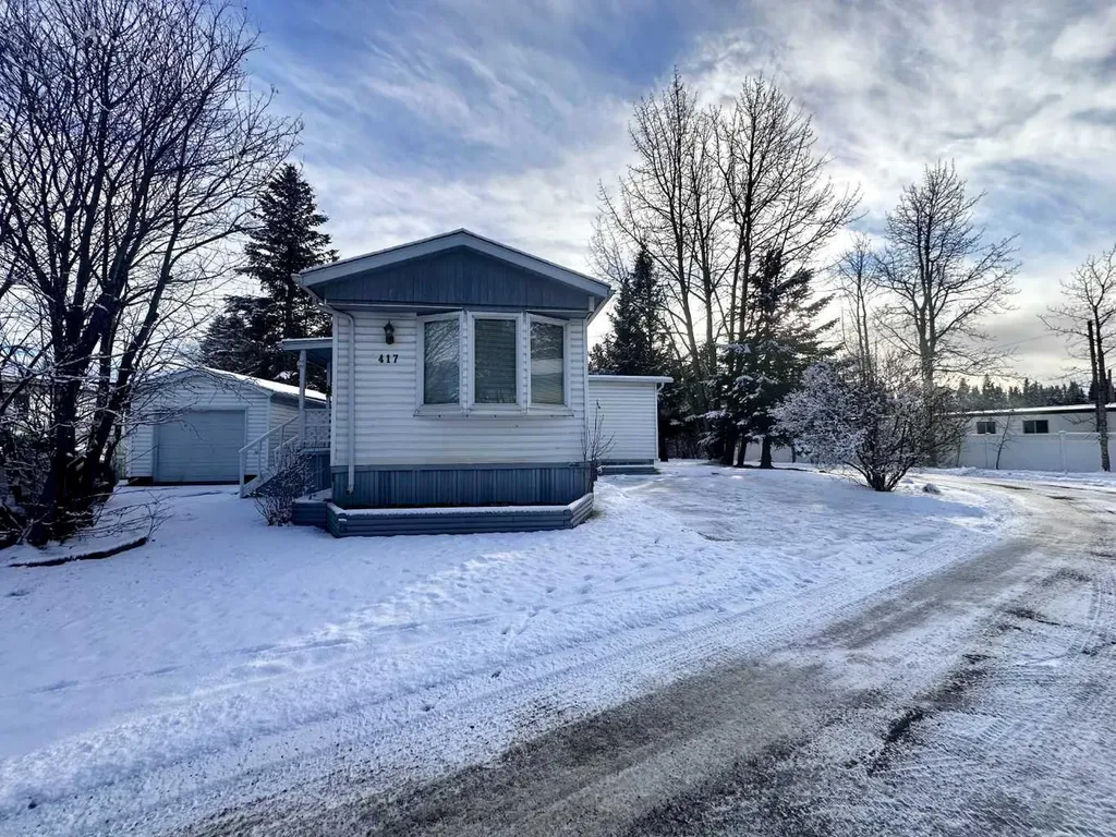 700 Carmichael Lane Hinton AB T7V 1S9