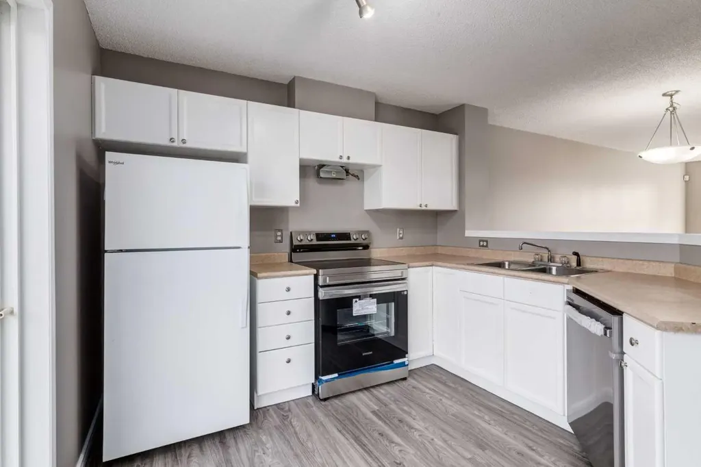 57 Tuscany Springs Gardens NW Calgary AB T3L 2R3
