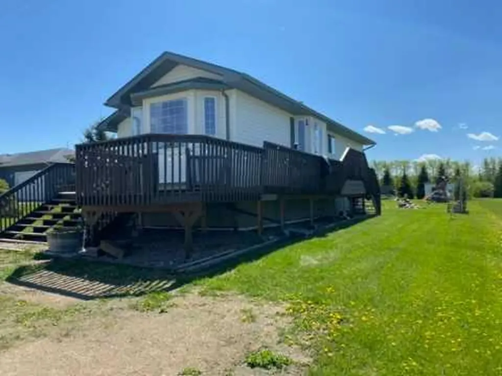 129, 13412 Lakeland Drive Drive Rural Lac La Biche County AB T0A 2C0