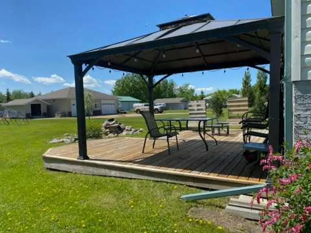 129, 13412 Lakeland Drive Drive Rural Lac La Biche County AB T0A 2C0