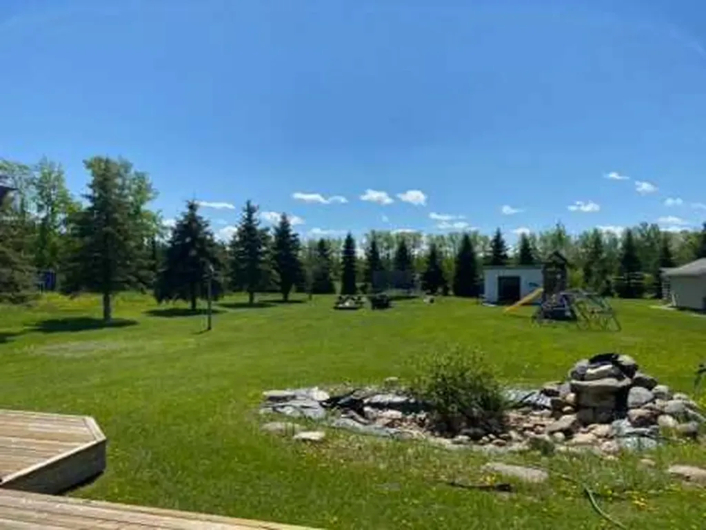 129, 13412 Lakeland Drive Drive Rural Lac La Biche County AB T0A 2C0