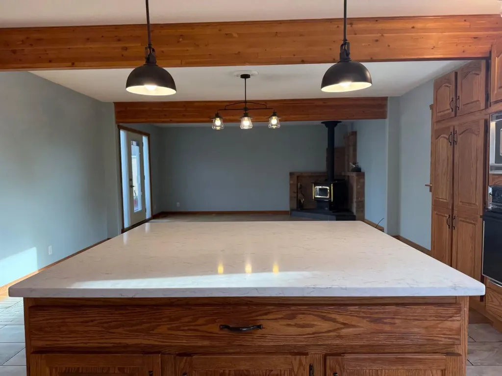 5109 46 Avenue Vermilion AB T9X 1Y1