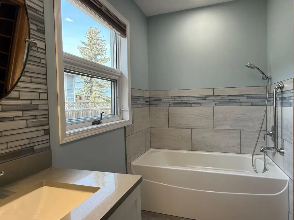 5109 46 Avenue Vermilion AB T9X 1Y1