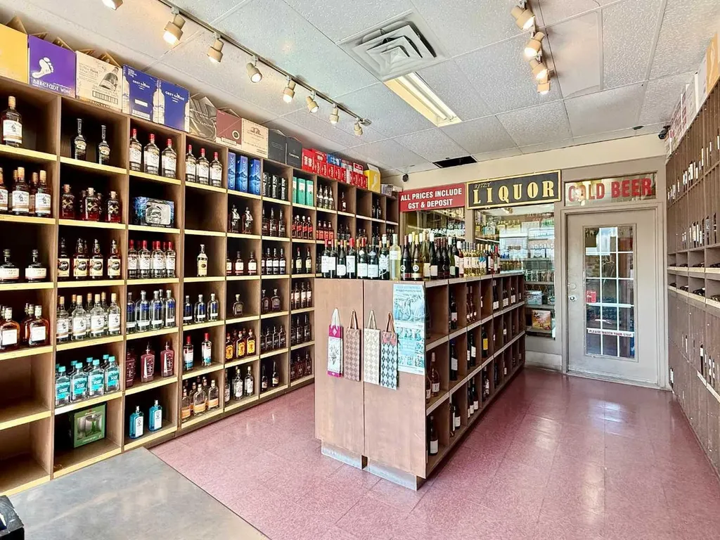 50 Elizabeth Street Okotoks AB T1S 1J7