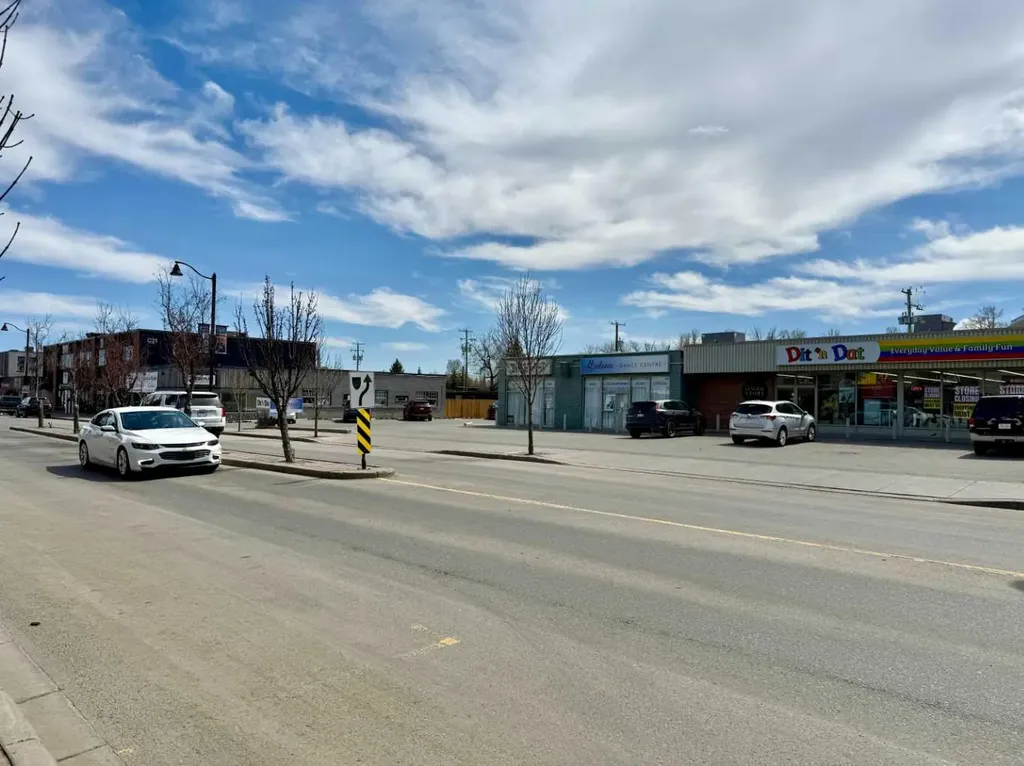 50 Elizabeth Street Okotoks AB T1S 1J7