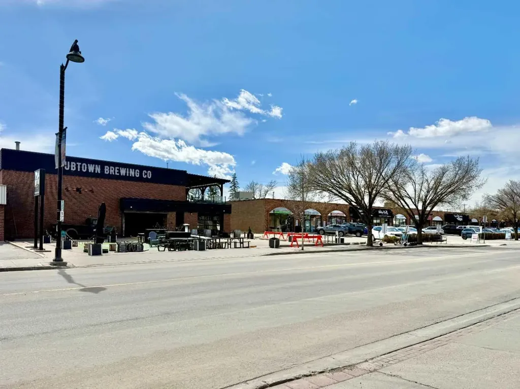 50 Elizabeth Street Okotoks AB T1S 1J7