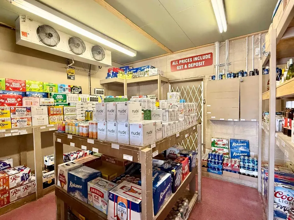 50 Elizabeth Street Okotoks AB T1S 1J7