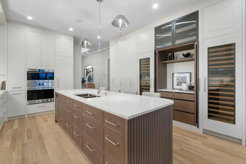 4120 1a Street SW Calgary AB T2S1R8