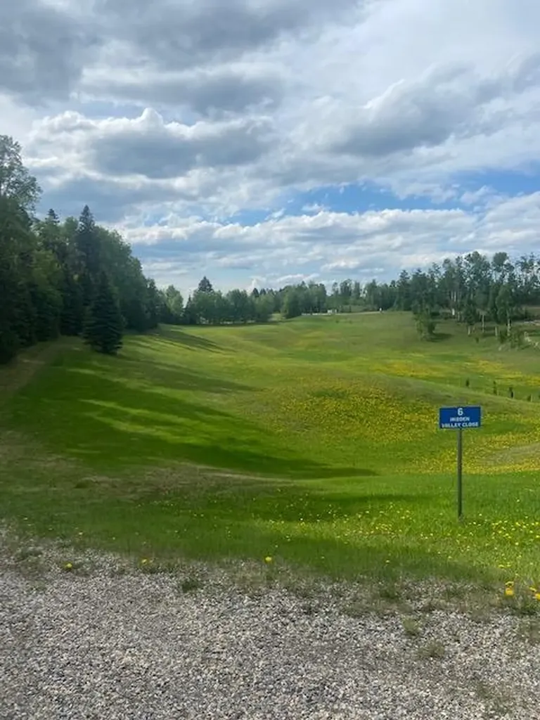6 Hidden Valley Close Rural Clearwater County AB T4T 2A4