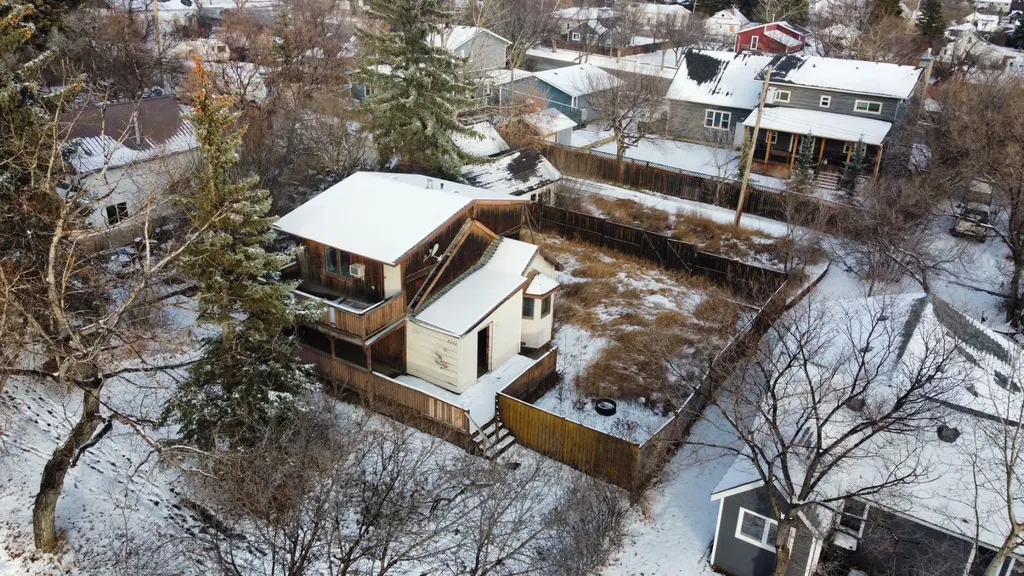 5131 51 Street Consort AB T0C 1B0