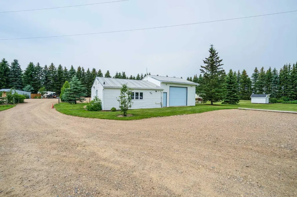 Point SE 10-50-2 W4 Blackfoot AB T9V 2S1