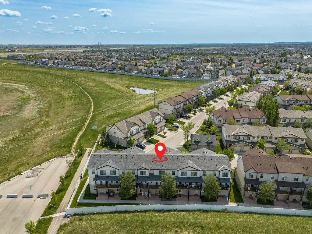 313 Copperpond Landing SE Calgary AB T2Z 1G6