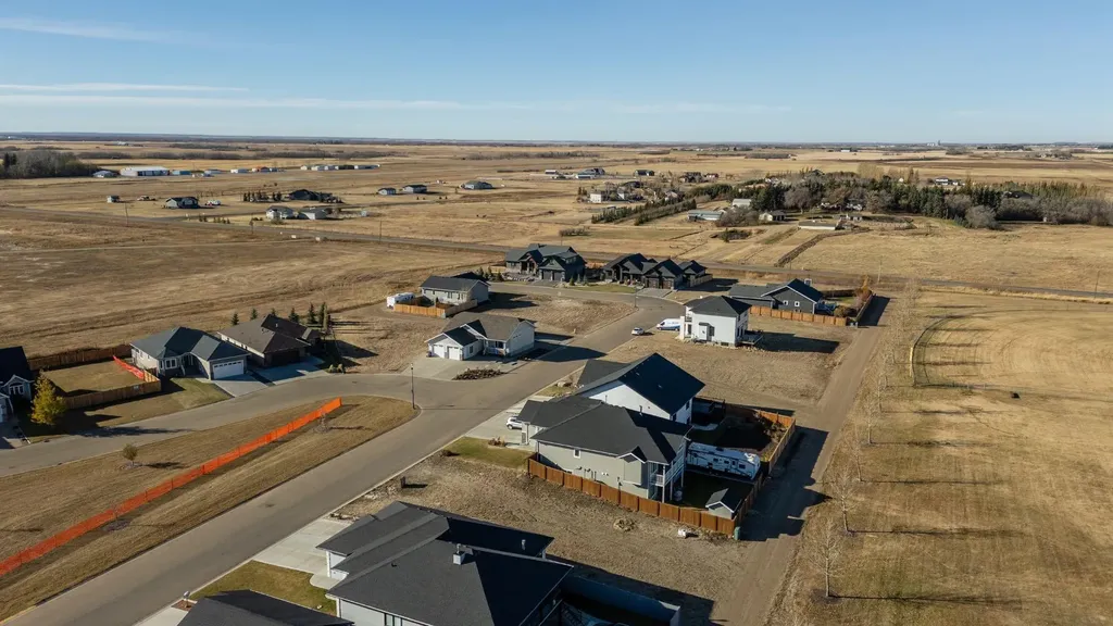 4011 Mimosa Way Stettler AB T0C 2L2