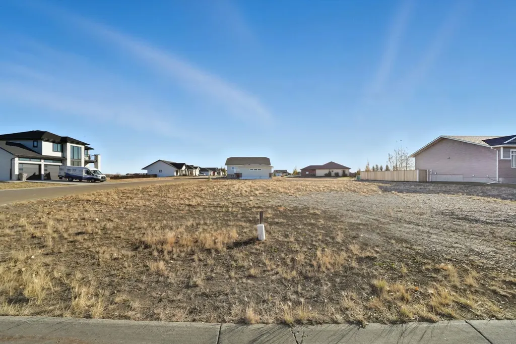 4009 Mimosa Way Stettler AB T0C 2L2
