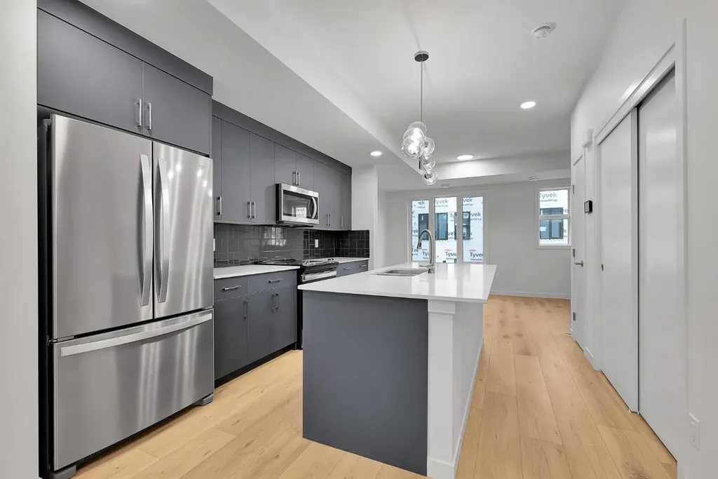 124 Arbour Lake Court NW Calgary AB T3G 0H6