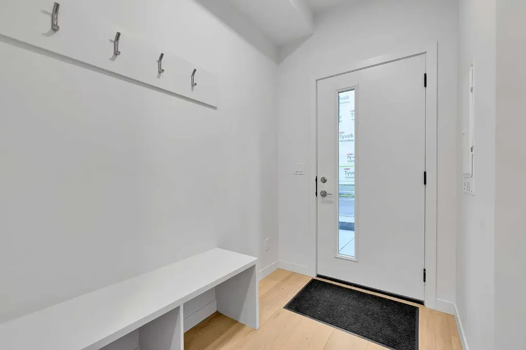124 Arbour Lake Court NW Calgary AB T3G 0H6