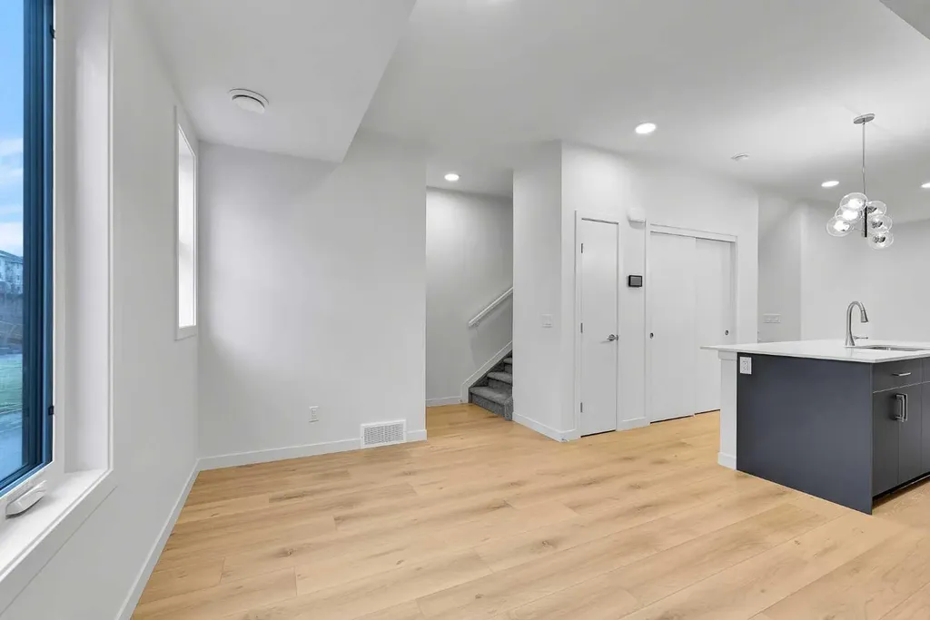 124 Arbour Lake Court NW Calgary AB T3G 0H6