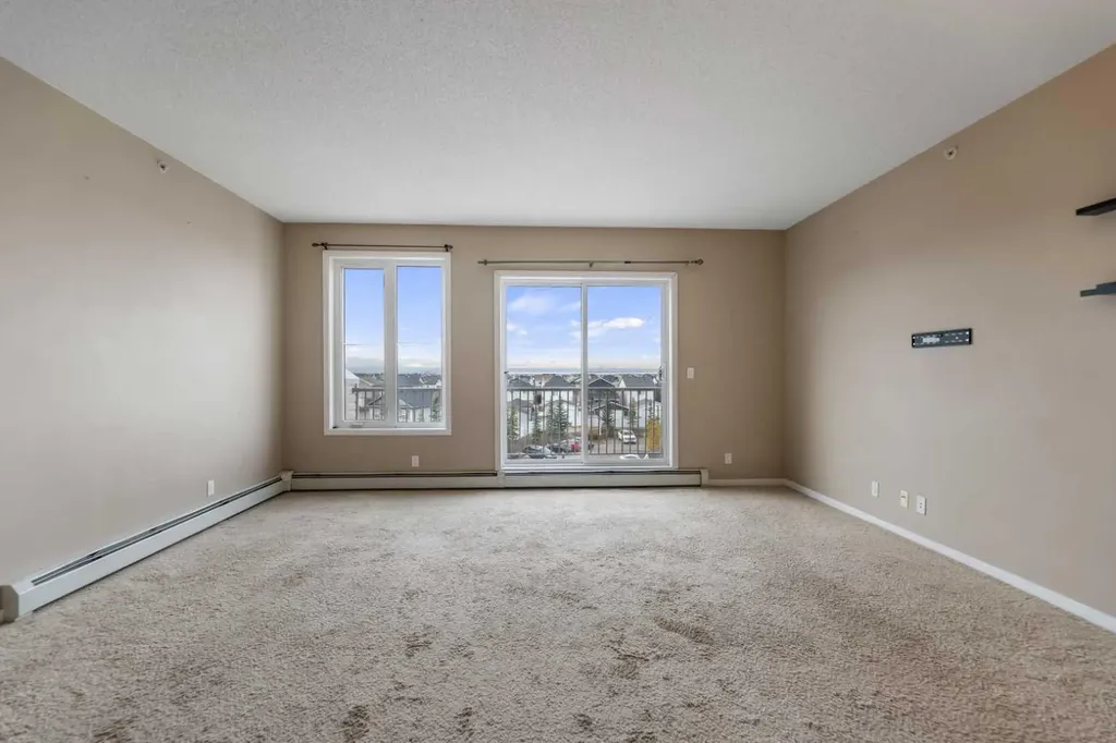 333 Taravista Drive NE Calgary AB T3J 0H4