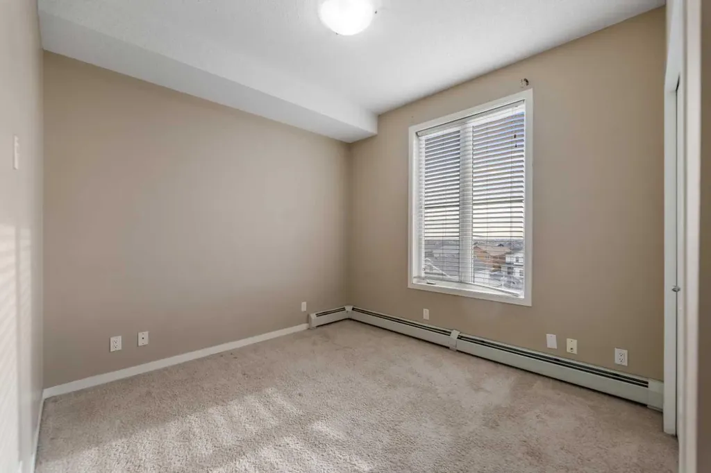 333 Taravista Drive NE Calgary AB T3J 0H4
