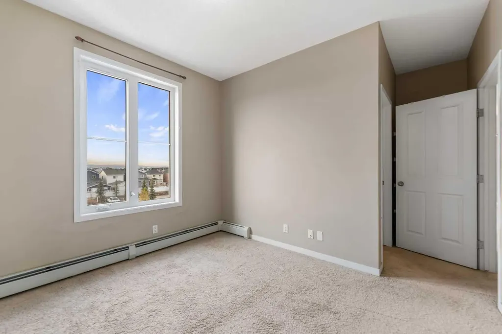 333 Taravista Drive NE Calgary AB T3J 0H4