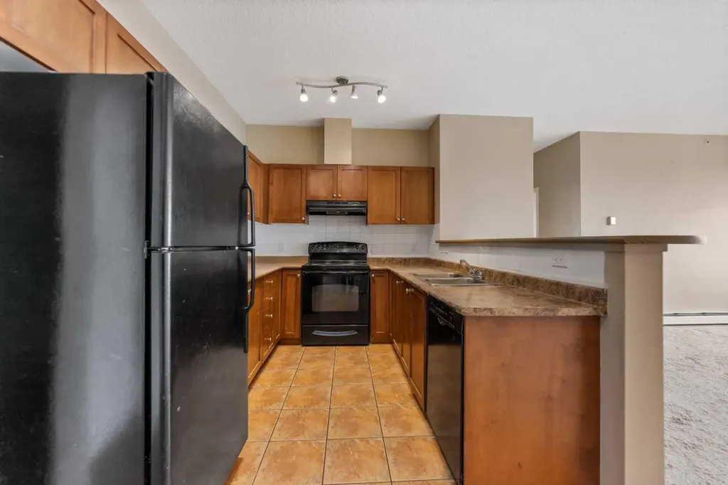 333 Taravista Drive NE Calgary AB T3J 0H4