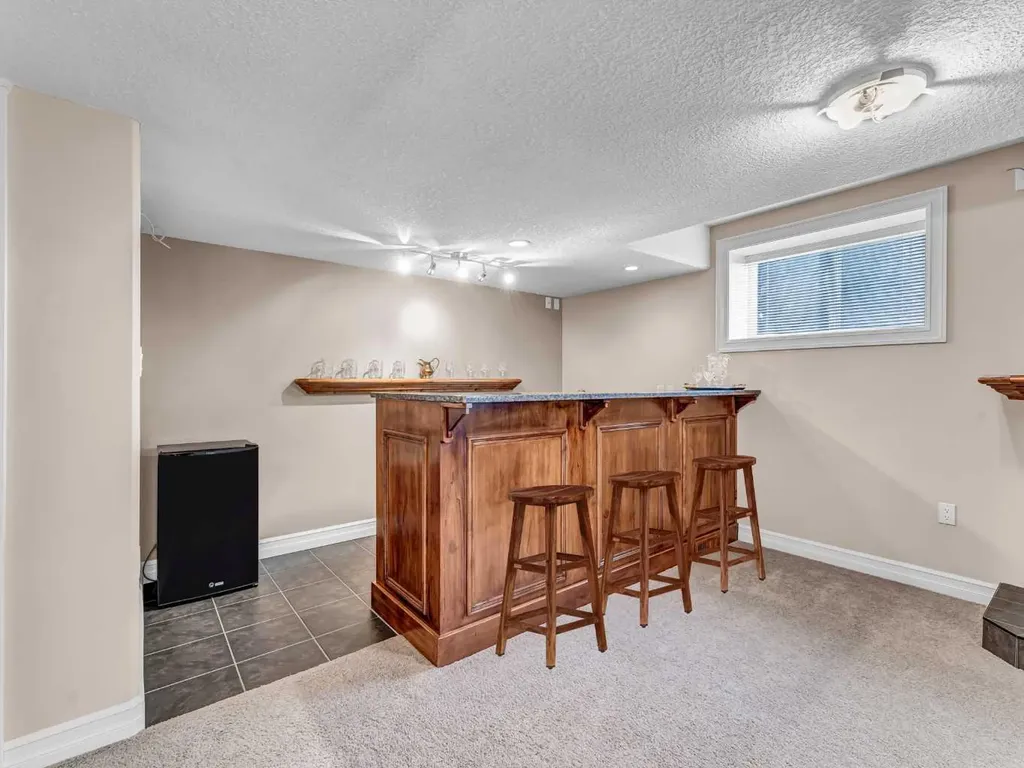 150 Desert Blume Crescent Desert Blume AB T1B 0A4
