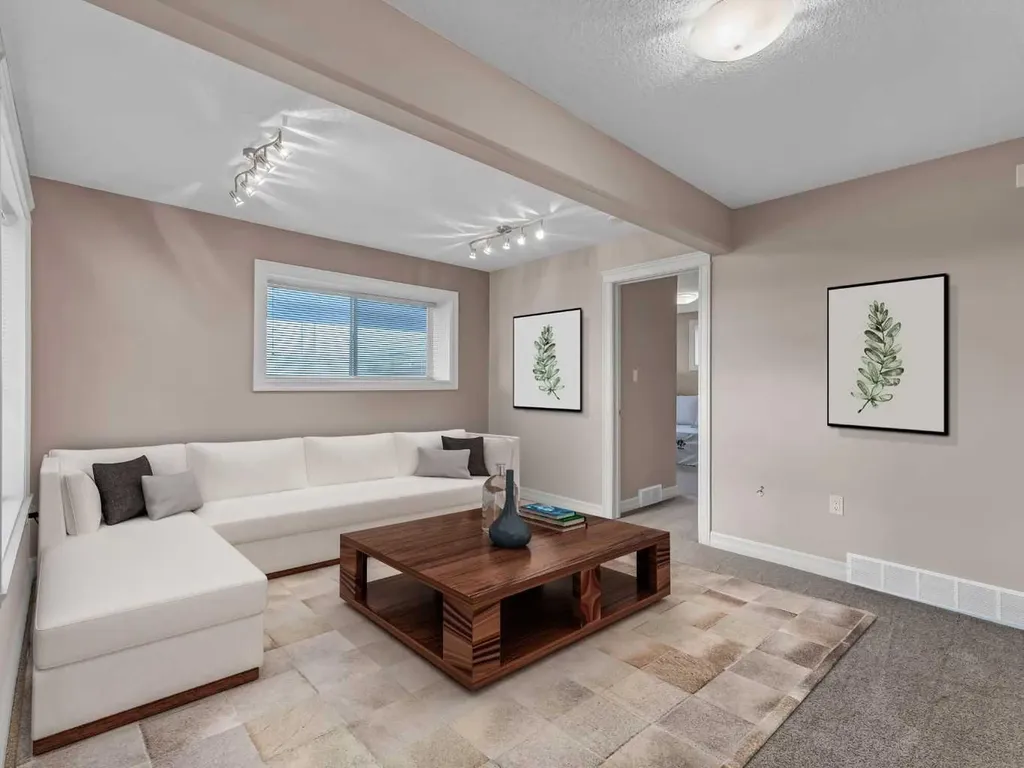 150 Desert Blume Crescent Desert Blume AB T1B 0A4