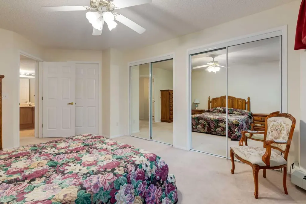 3204 Sienna Park Green SW Calgary AB T3H3N7