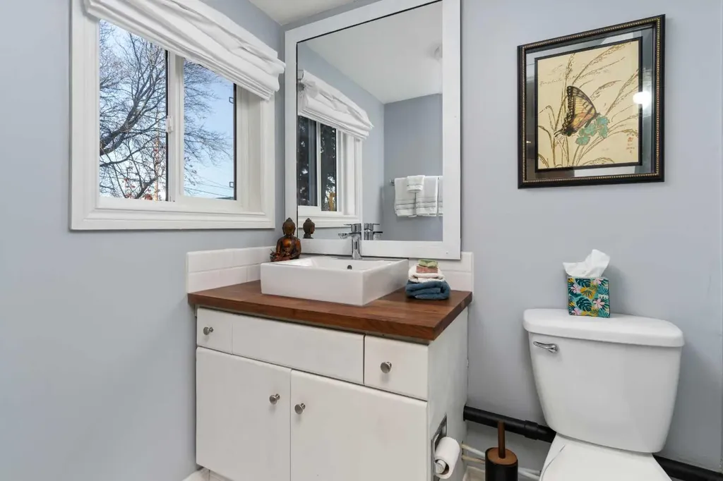5013 49 A Street Sedgewick AB T0B 4C0