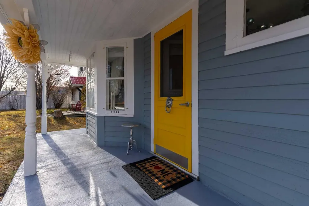 5013 49 A Street Sedgewick AB T0B 4C0