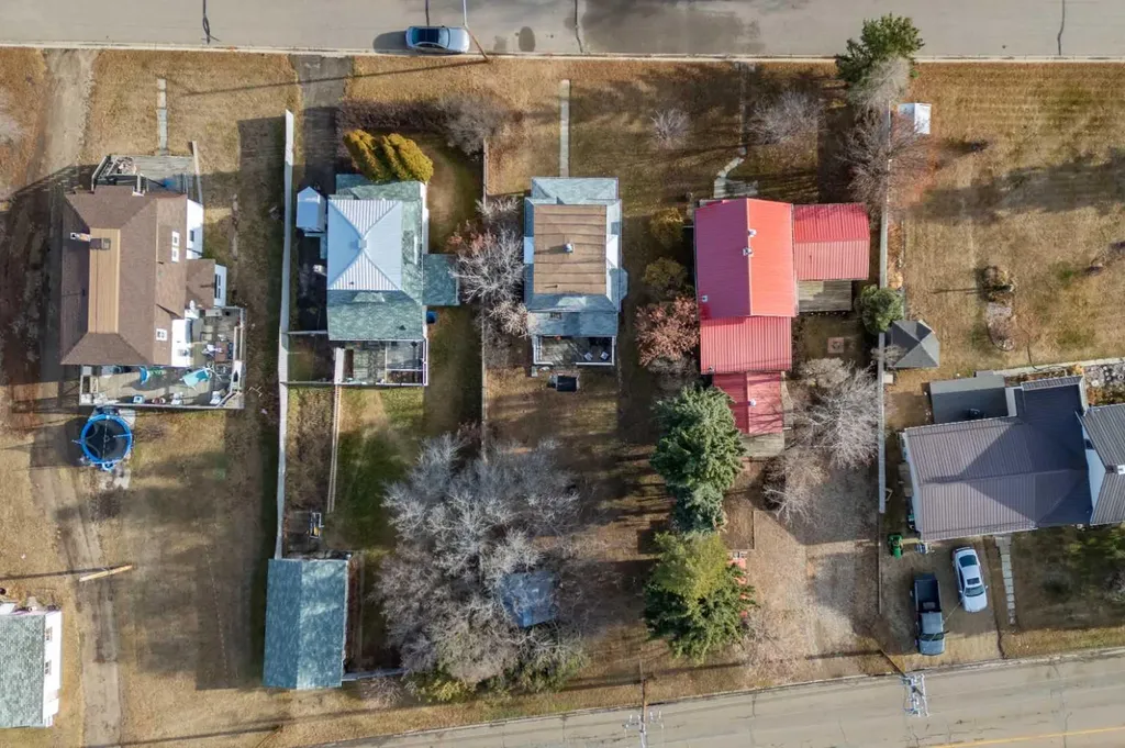 5013 49 A Street Sedgewick AB T0B 4C0