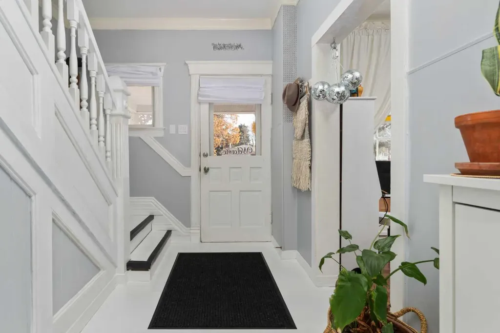 5013 49 A Street Sedgewick AB T0B 4C0
