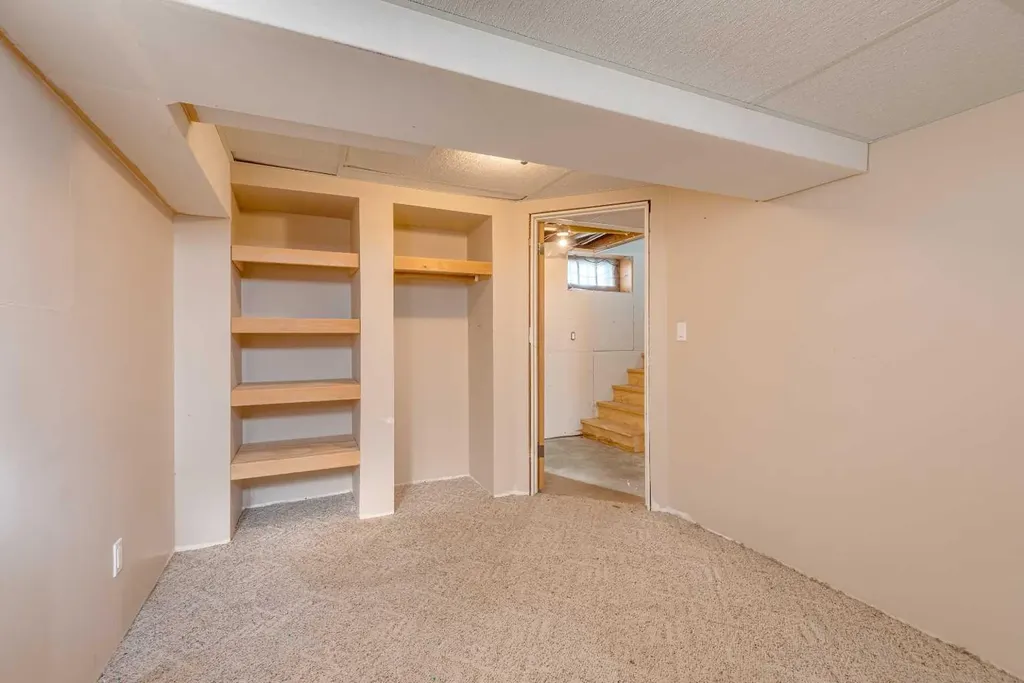 402 Main Street Trochu AB T0M2C0