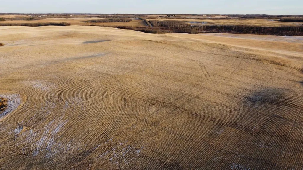 NE 23-53-13-w4 & SE 23-53-13-w4 Rural Two Hills No. 21 County Of AB T9C 1R9