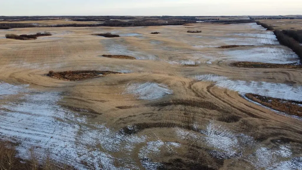 NE 23-53-13-w4 & SE 23-53-13-w4 Rural Two Hills No. 21 County Of AB T9C 1R9