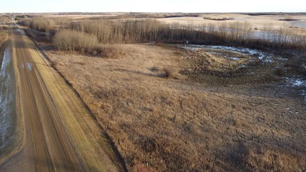 NE 23-53-13-w4 & SE 23-53-13-w4 Rural Two Hills No. 21 County Of AB T9C 1R9