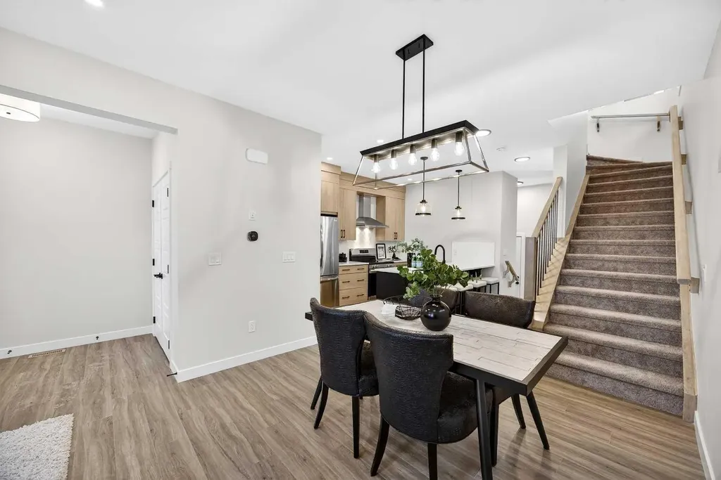 306 Alpine Boulevard Calgary AB T2Y 0Y4