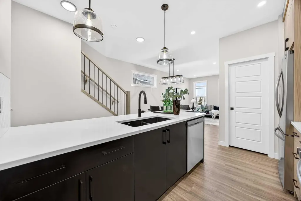 306 Alpine Boulevard Calgary AB T2Y 0Y4