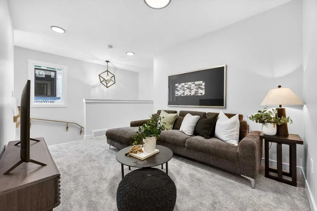 306 Alpine Boulevard Calgary AB T2Y 0Y4