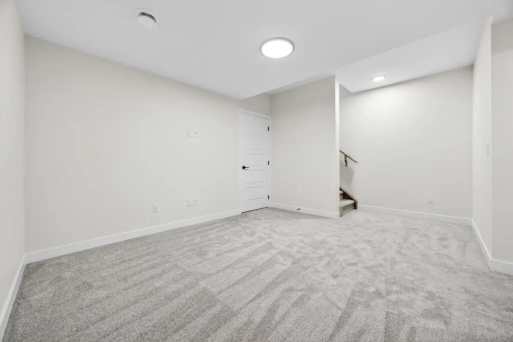 306 Alpine Boulevard Calgary AB T2Y 0Y4