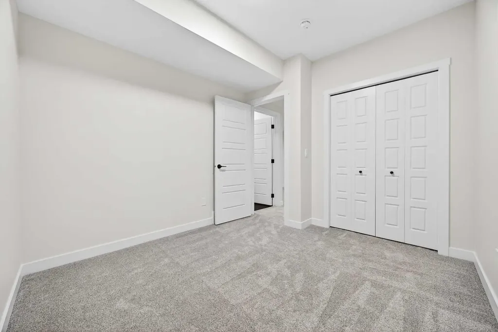 306 Alpine Boulevard Calgary AB T2Y 0Y4