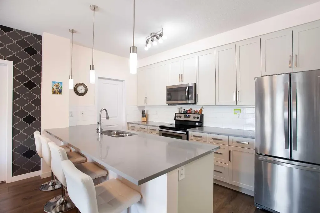 200 Cranfield Common SE Calgary AB T3M 1S2