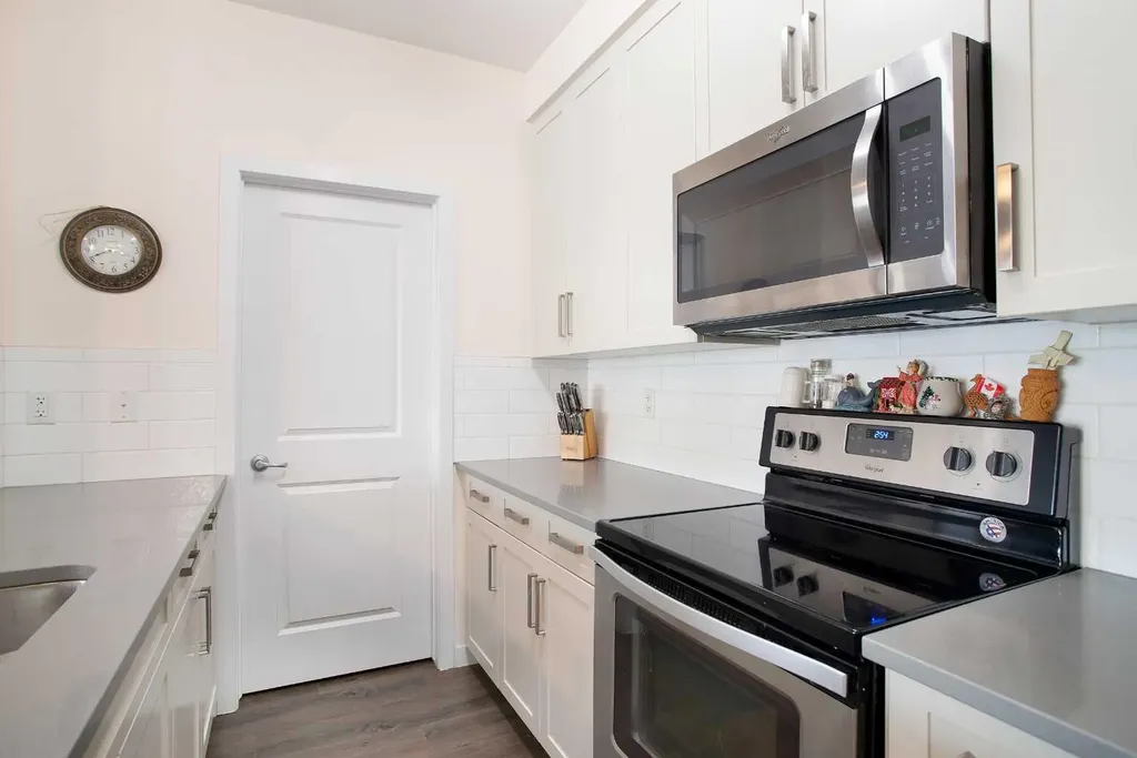 200 Cranfield Common SE Calgary AB T3M 1S2